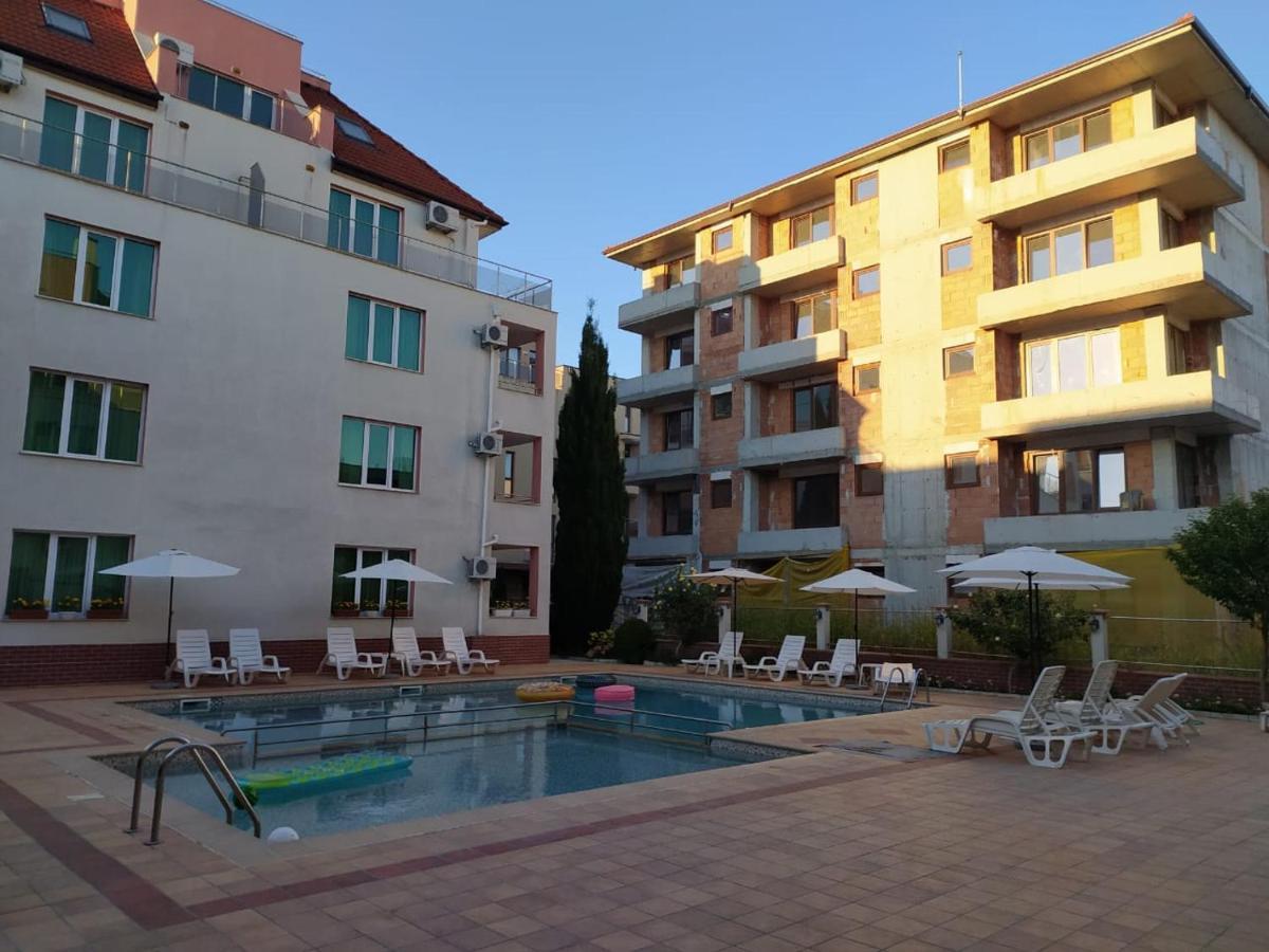 Apartment In Complex Tara Ravda Kültér fotó